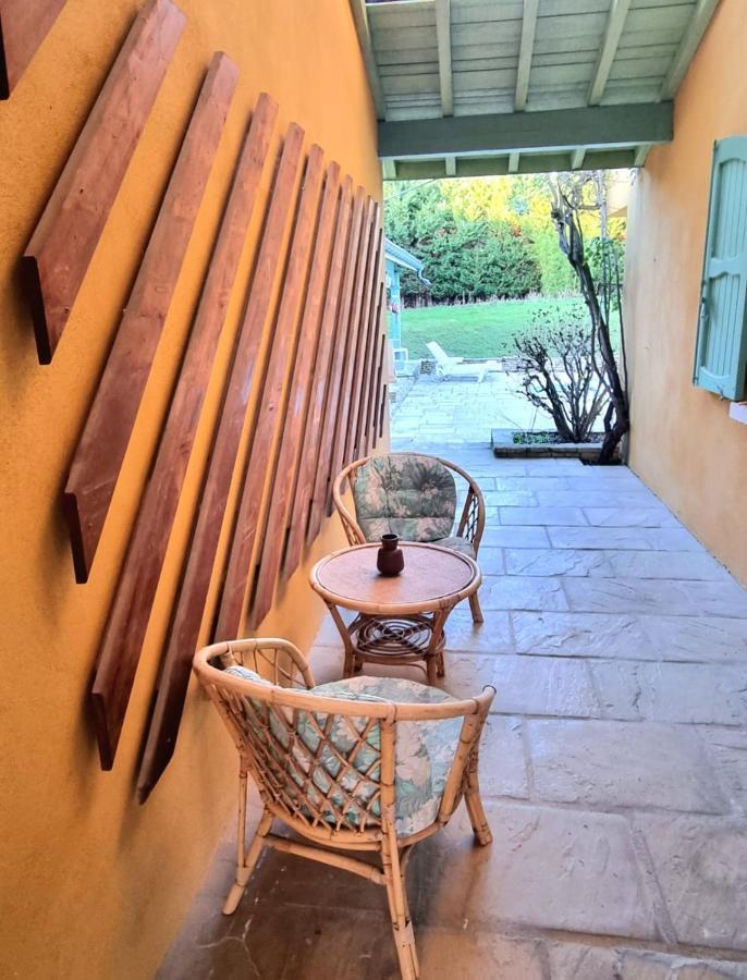 Le Chalet Charbonnières-les-Bains Extérieur photo