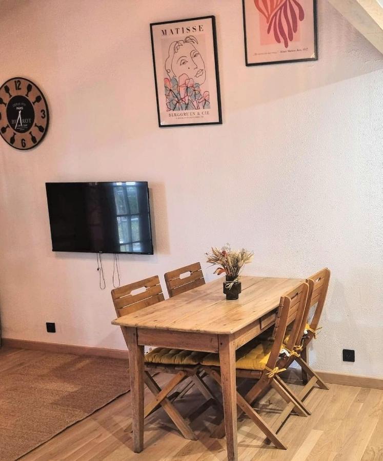 Le Chalet Charbonnières-les-Bains Extérieur photo
